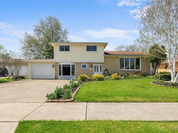 74 Fieldcrest Ct, Buffalo, NY 14224