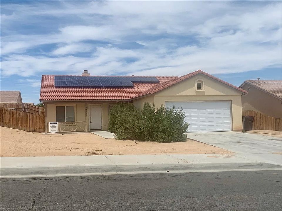 1st image of 71546 Sun Valley Dr