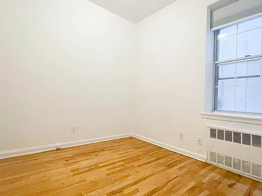 Rented by Cayenne Realty Group | media 7