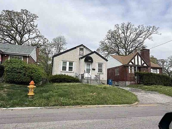 2nd image of 4317 Oakridge Blvd