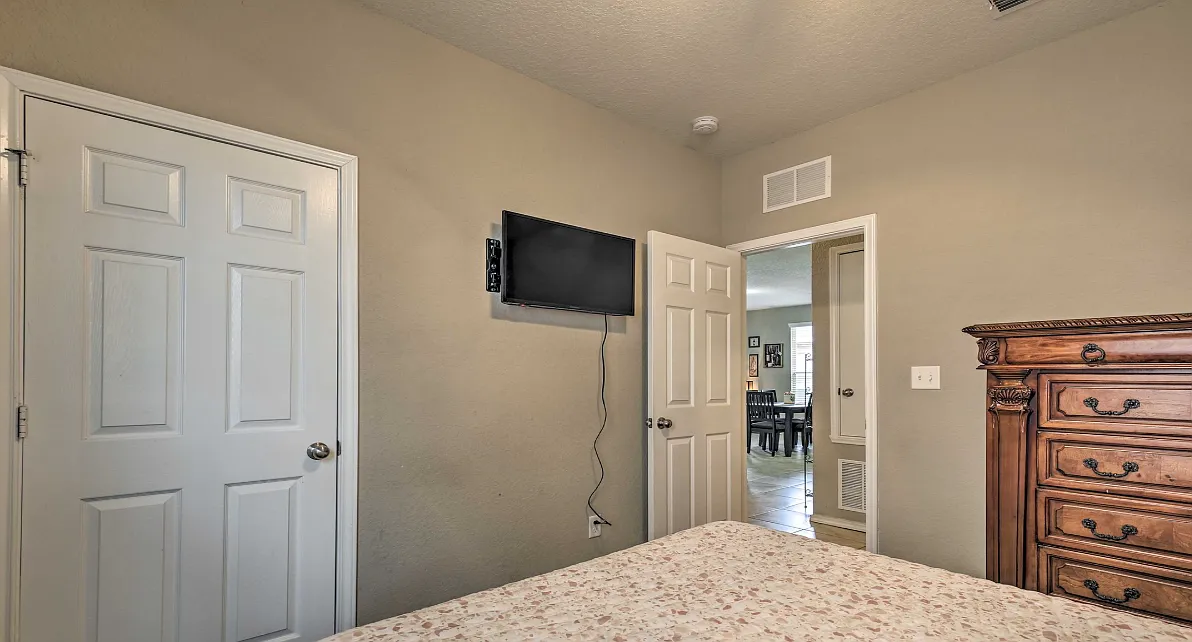 3 bed, 1695 sqft, $3,250 — Photo 4