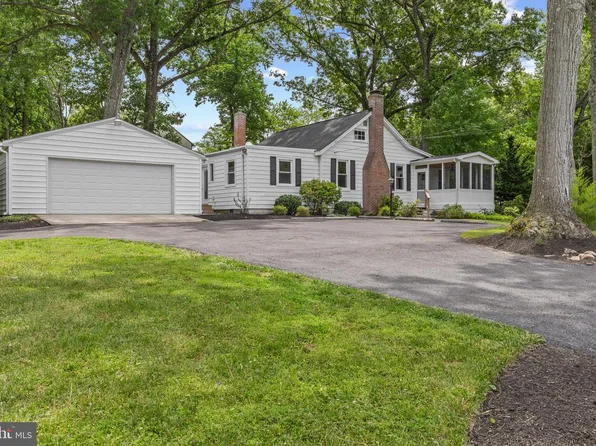 13777 Notley Rd, Silver Spring, MD 20904