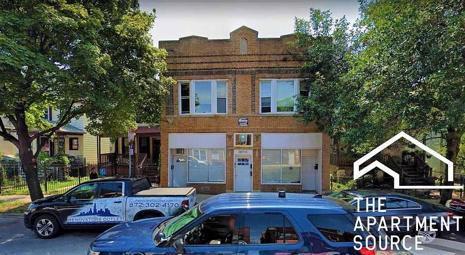 1st image of 3813 W Montrose Ave #1W