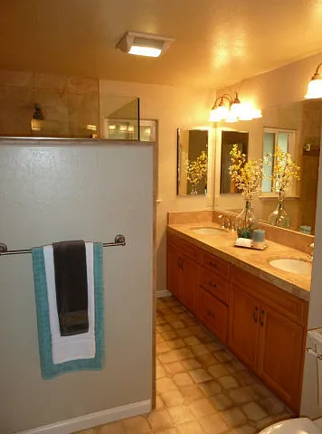 4624 Winding Way — Photo 9