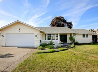 942 Northridge Ave, Springfield, OR 97477