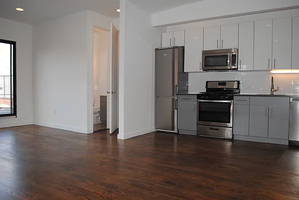 Rented by Urban Ambiance | media 5