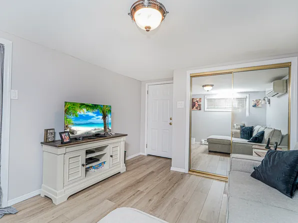 76 Whitman Avenue image 17 of 27