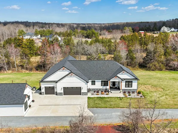 7022 Canterberry Ln, Rhoadesville, VA 22542