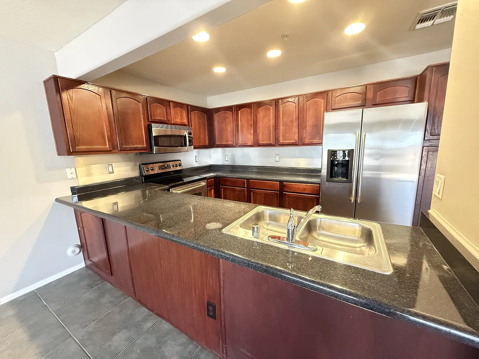 16015 N 30th St #123 Phoenix AZ 85032(HW) - 1 — Photo 2