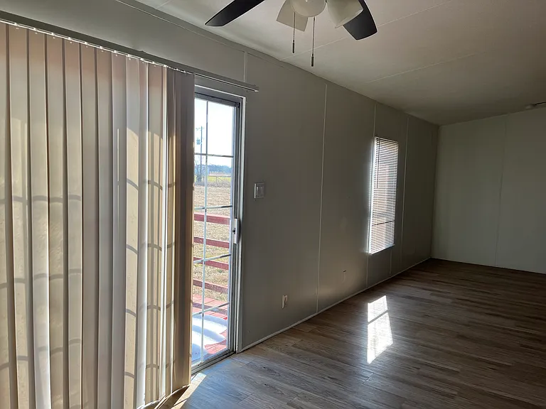 8514 County Road 623 — Photo 11