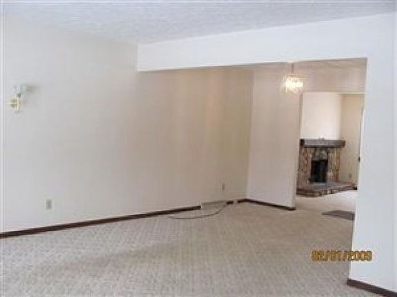 4th image of 1775 & 1779 Stoney Hill Dr
