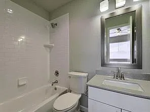 9802 Hundred Oaks Cir #A — Photo 14