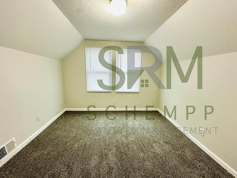 1147 Lincoln Ave — Photo 16
