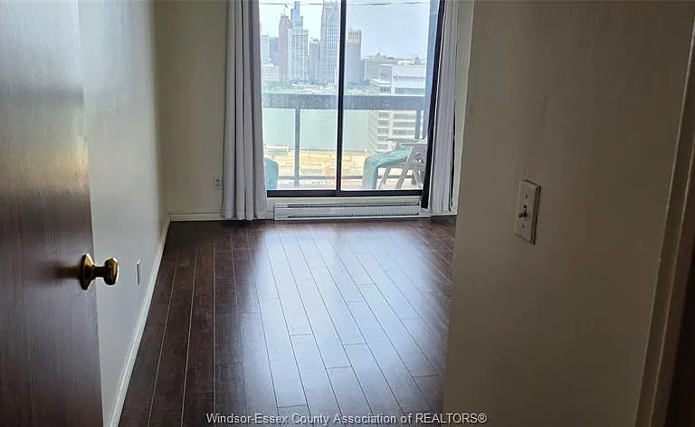 150 Park St W #2407 — Photo 13
