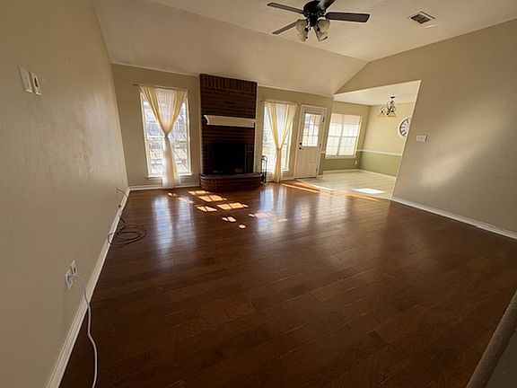 2nd image of 4001 Sera Dr