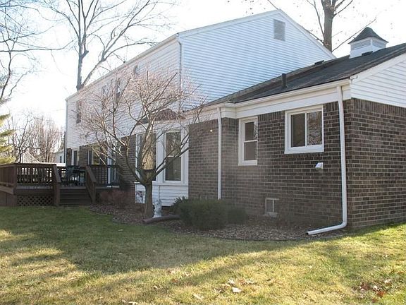 2nd image of 4450 Savoie Trl