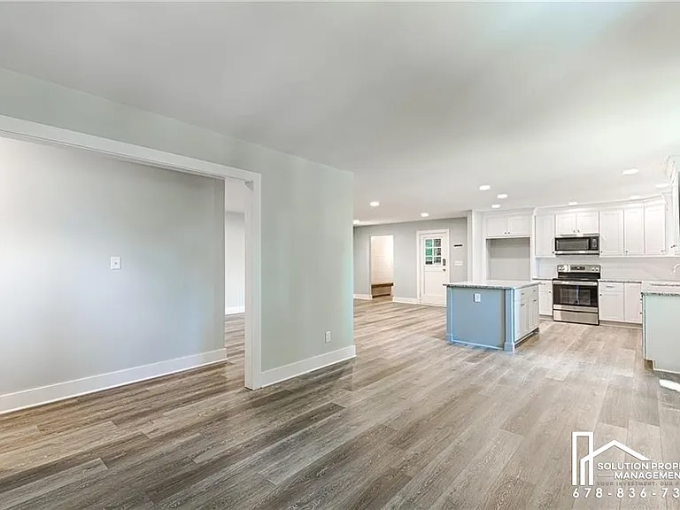 3979 Potomac Dr NW — Photo 5