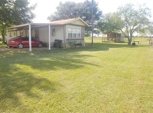 469 Jackson Rd, Bellville, TX 77418