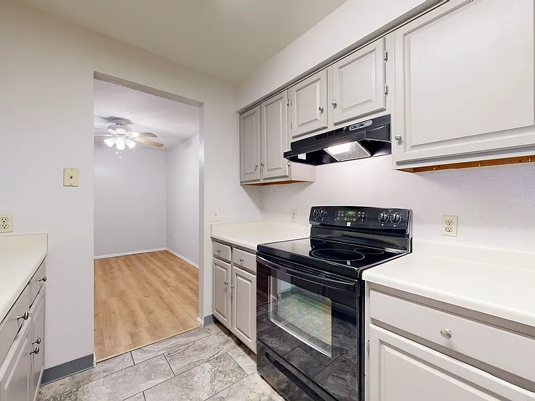 12024 W Cross Dr #107 — Photo 7