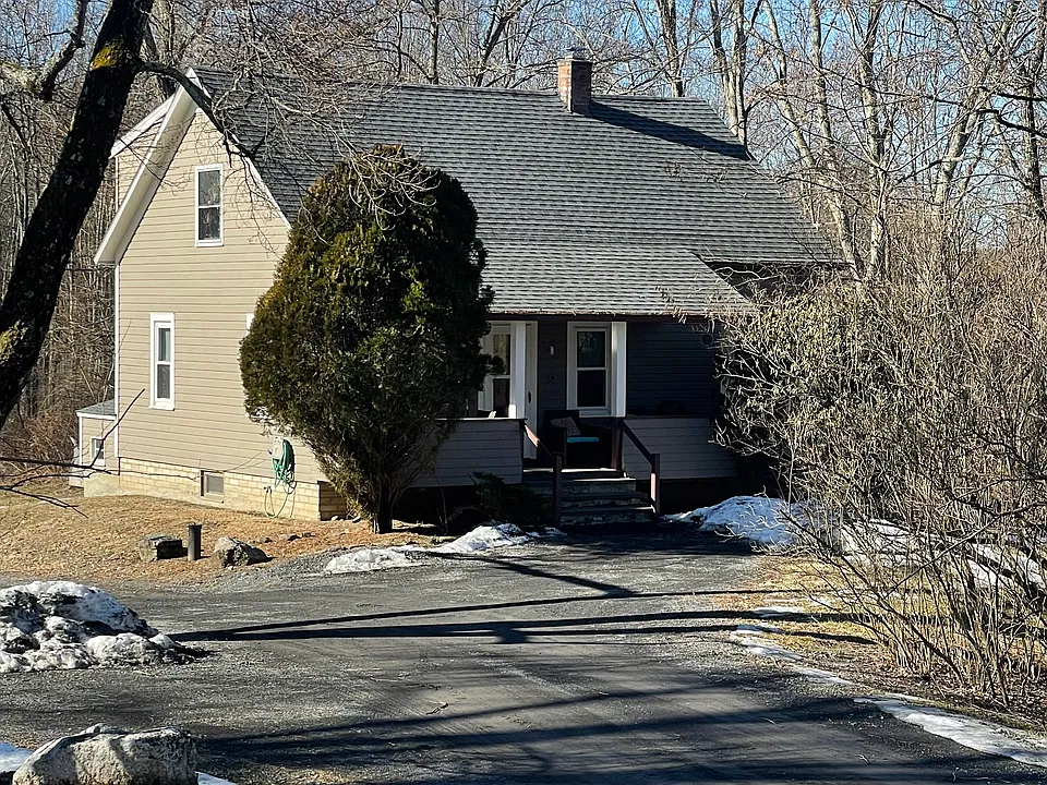 2228 Route 44