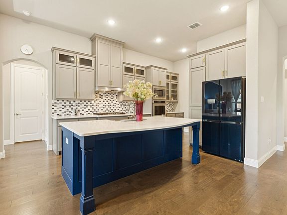 3rd image of 3508 Ruffian Ln