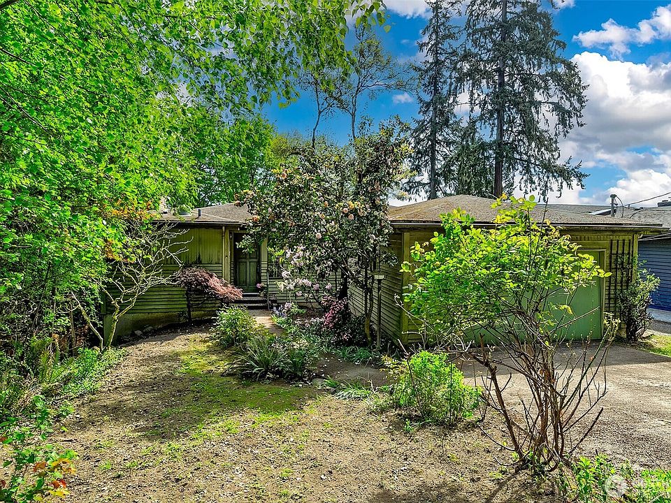 1st image of 7070 94th Avenue SE