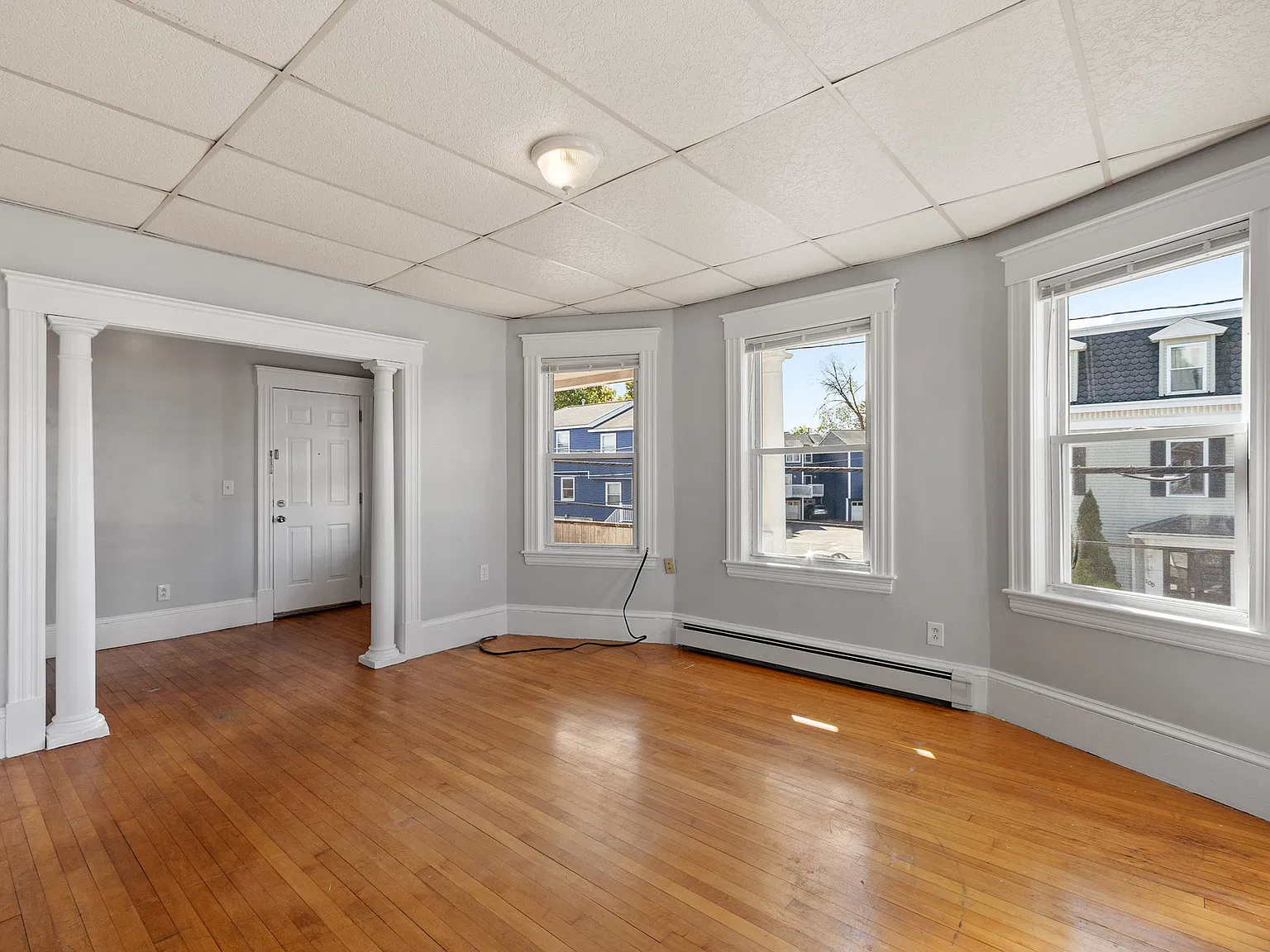 3 bed, 1500 sqft, $2,500 — Photo 4