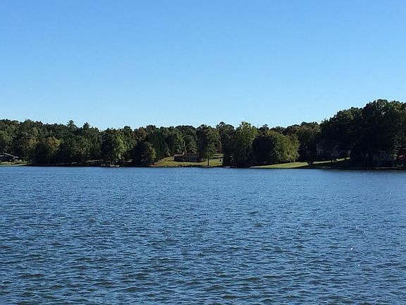 4th image of Jennings Lane Lake Hickory Waterfront