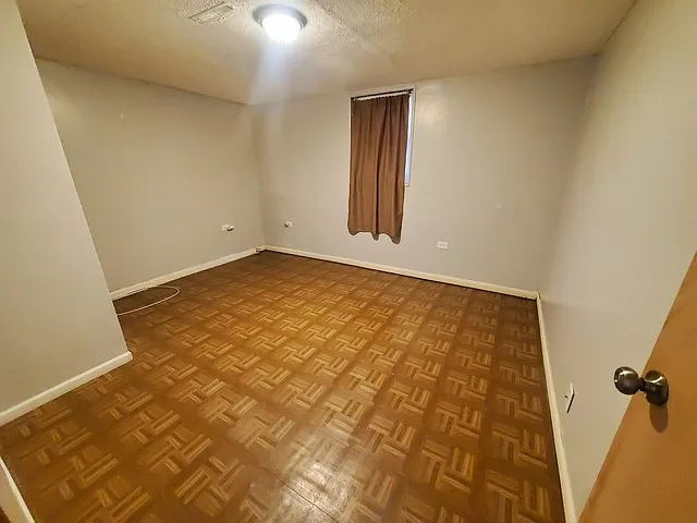 450 E Mulberry Ct — Photo 12