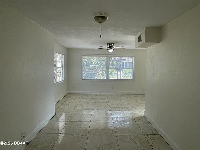 135 Nautical Dr — Photo 6