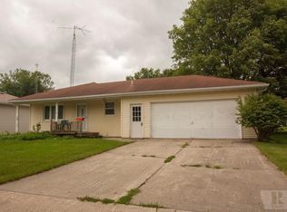 1005 N Federal St, Hampton, IA 50441