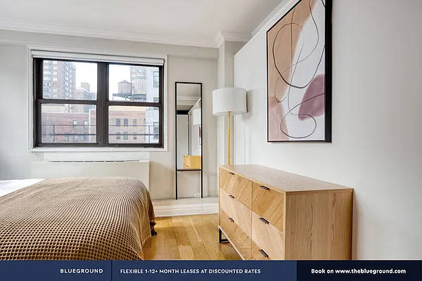 Rented by The Blueground | media 15