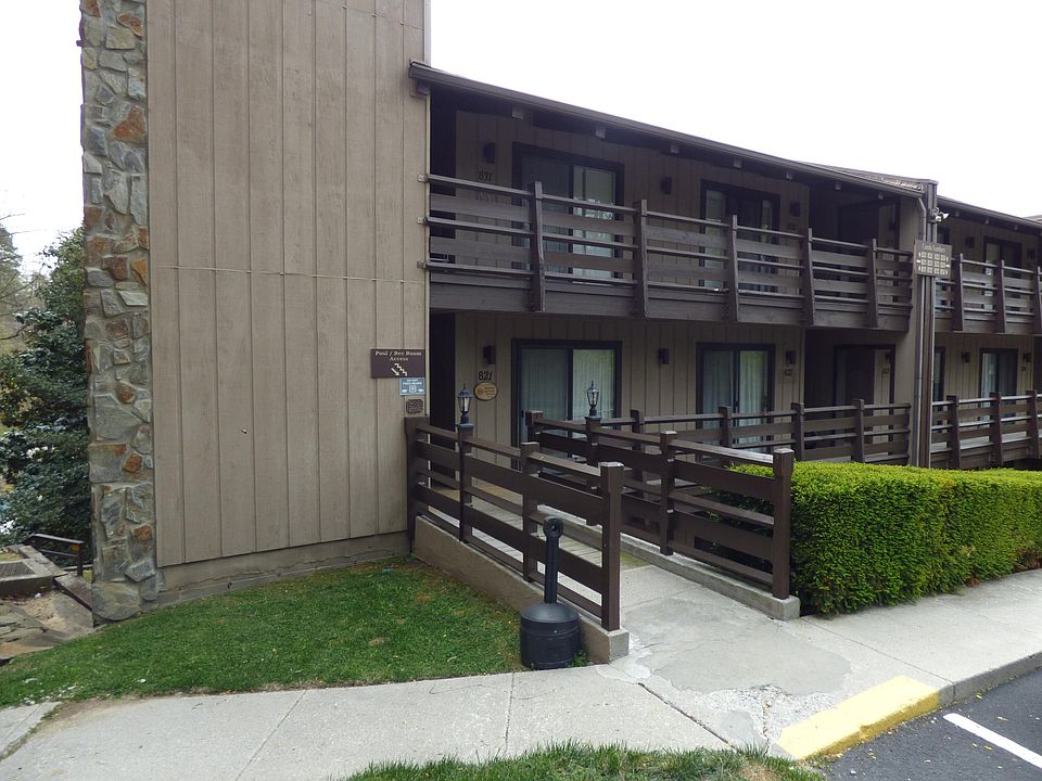 1st image of 1081 Cove Rd APT 821