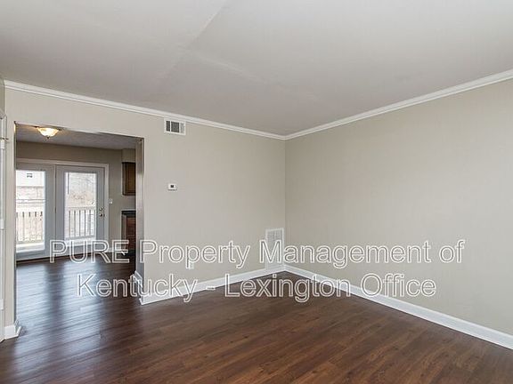 5th image of 209 Landings Dr APT 3