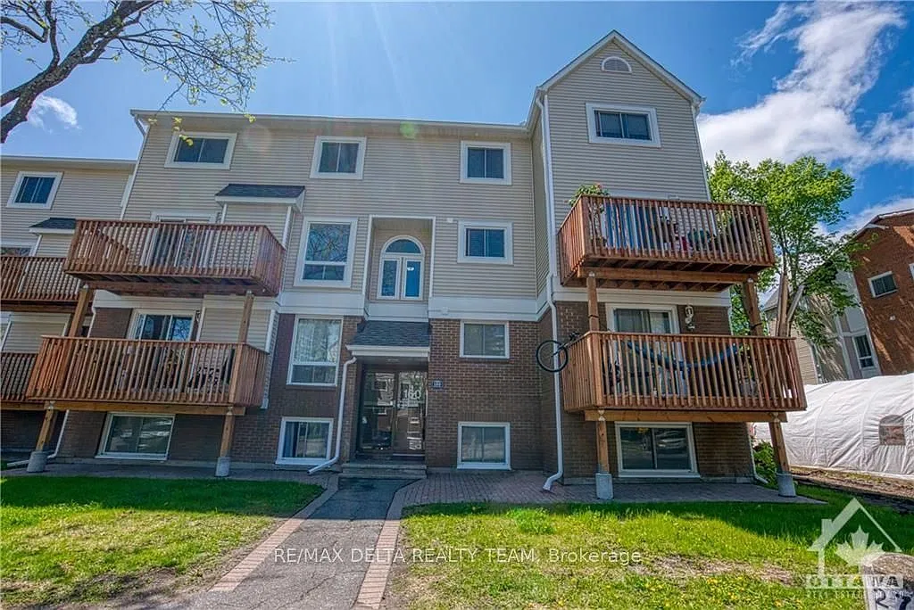 2 bed, $2,200 — Photo 1