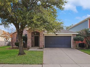 4149 Capstone Dr, Fort Worth, TX 76244