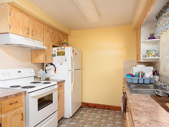 4th image of 132 Lynnwood Dr