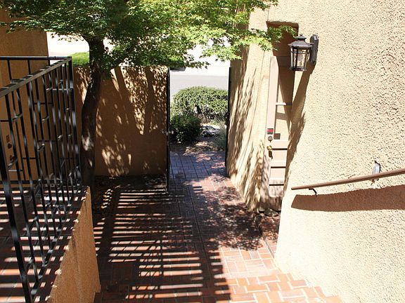 4th image of 4204 Marla Dr NE