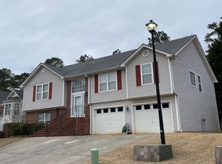 11624 Spring Lake Way, Fayetteville, GA 30215