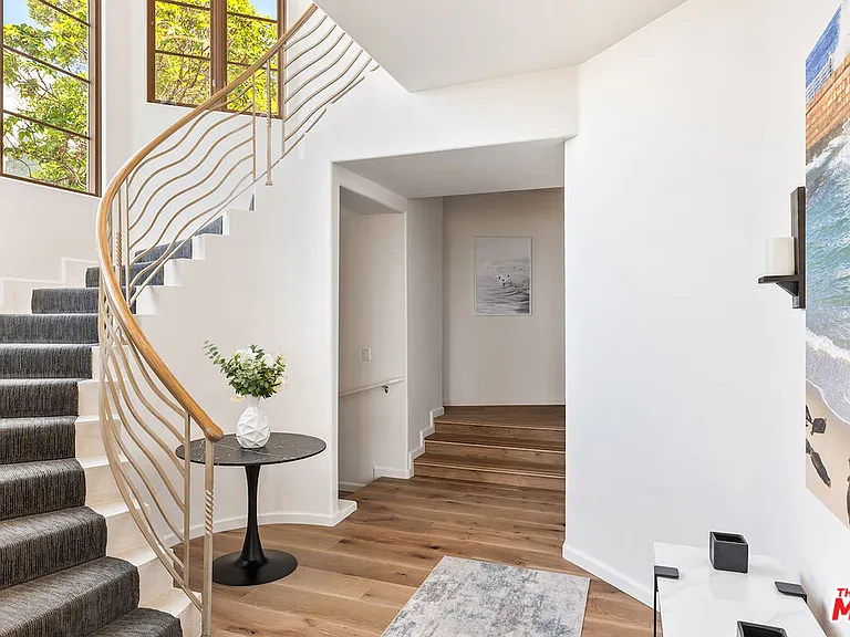 7782 Lookout Dr — Photo 38