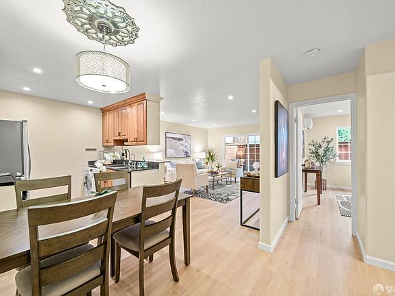 3rd image of 7323 Starward Dr APT 8