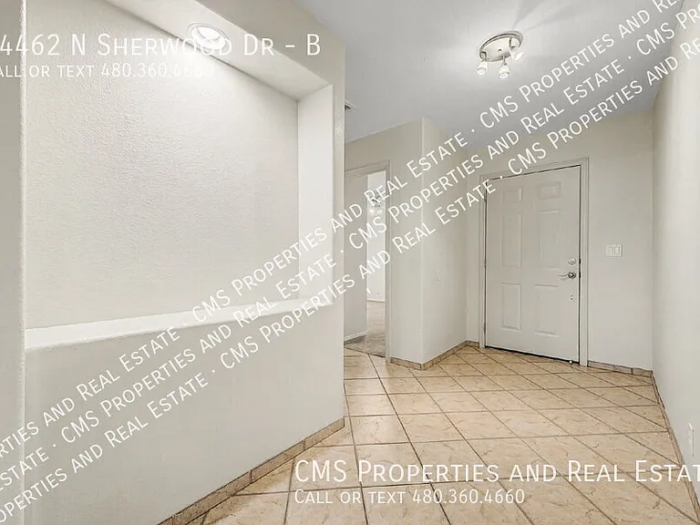 14462 N Sherwood Dr #B — Photo 4