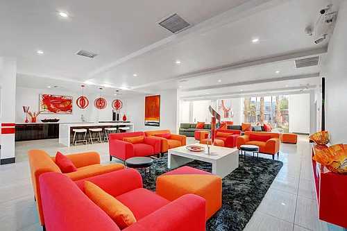 Evoq Apartment Homes Photo 1