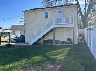 902B Edgerly Rd, Glen Burnie, MD 21060