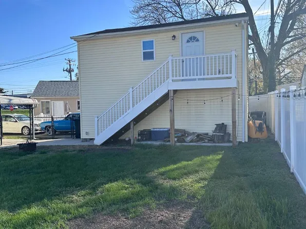 902B Edgerly Rd, Glen Burnie, MD 21060