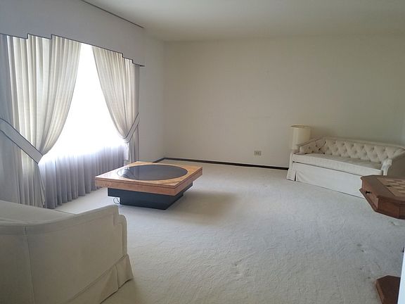 5th image of 20752 S Humboldt Dr