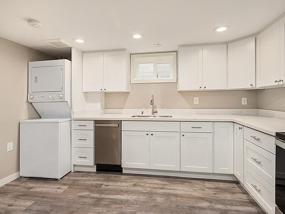 2nd image of 9202 35th Ave NE #B