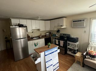 228 W 9th St APT 1R, Boston, MA 02127