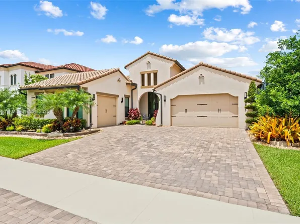 9225 Parkland Bay Dr, Parkland, FL 33076