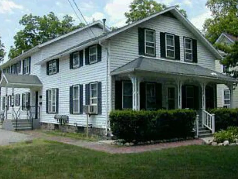 616 Locust St #1 — Photo 1
